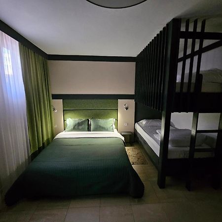 פרישטינה Hotel Kika מראה חיצוני תמונה