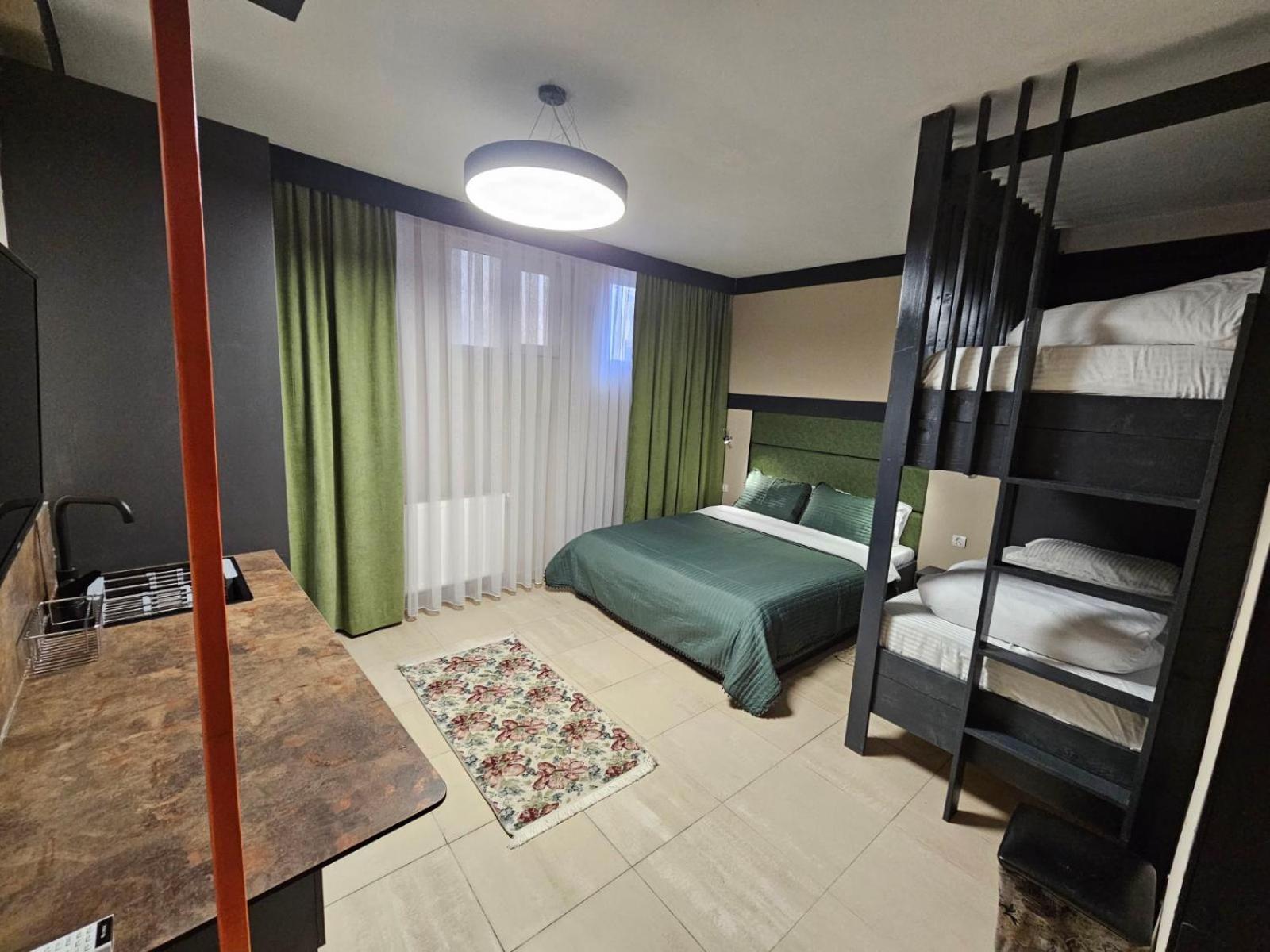 פרישטינה Hotel Kika מראה חיצוני תמונה