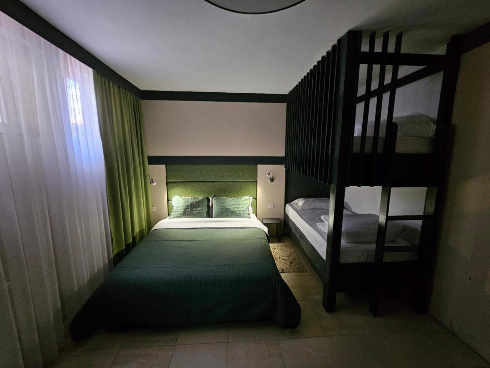 פרישטינה Hotel Kika מראה חיצוני תמונה